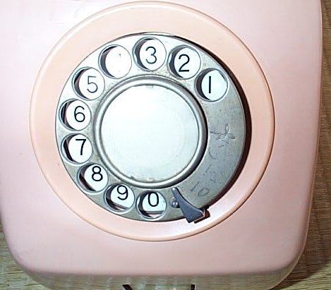 小型ピンク電話(674型)